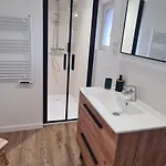 Le Petit - Climatise Avec Parking Gratuit Apartment