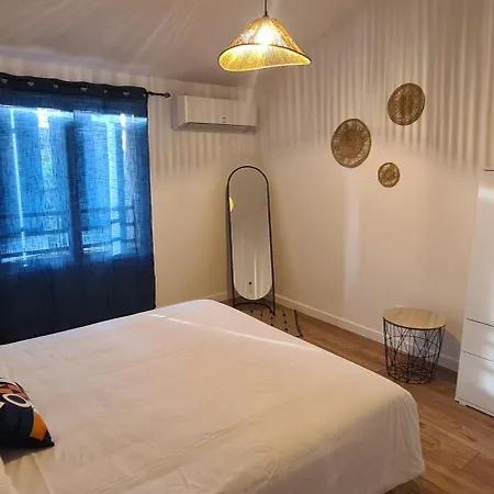 Le Petit - Climatise Avec Parking Gratuit *