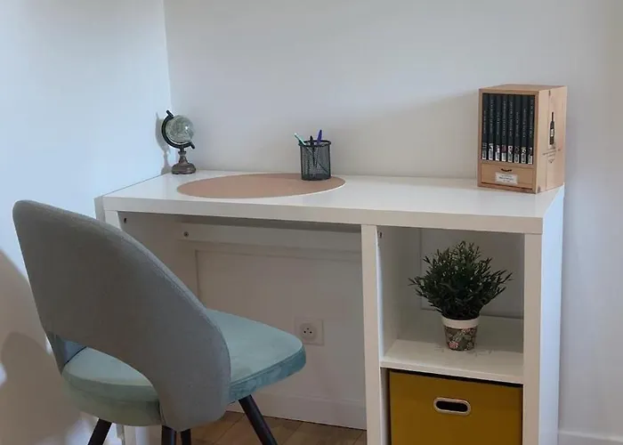 Le Petit - Climatise Avec Parking Gratuit